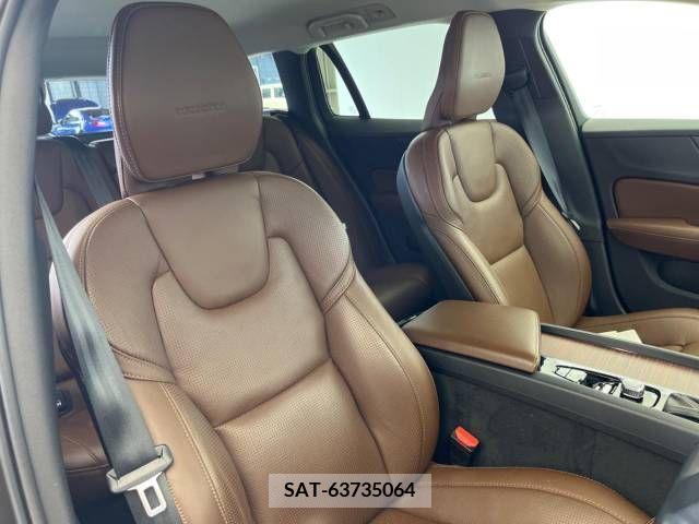 Volvo V60 2019-01 320649-11
