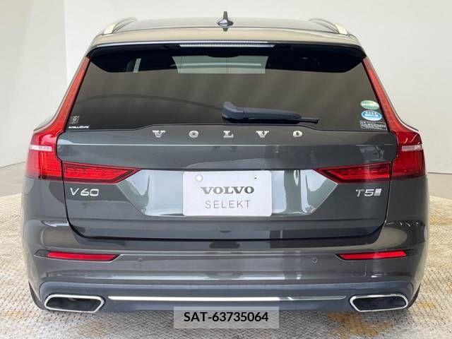 Volvo V60 2019-01 320649-18