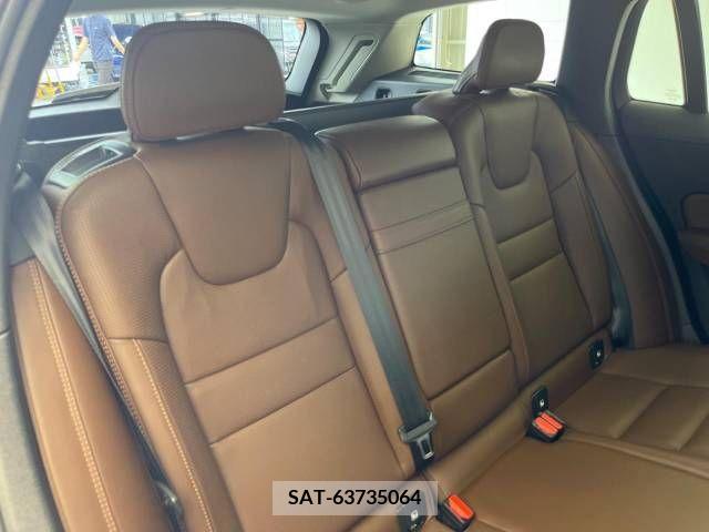Volvo V60 2019-01 320649-12
