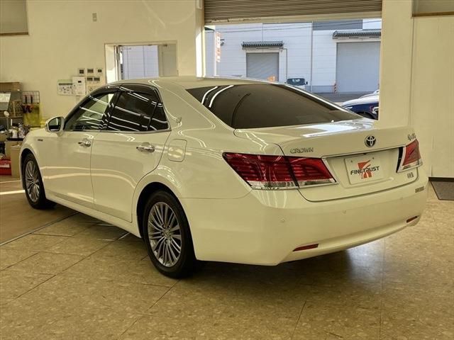 Toyota CROWN SEDAN 2013-03 190684-6