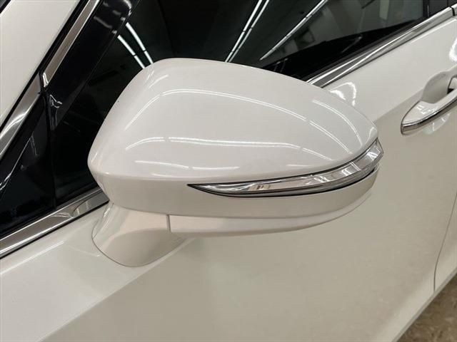 Toyota CROWN SEDAN 2013-03 190684-12