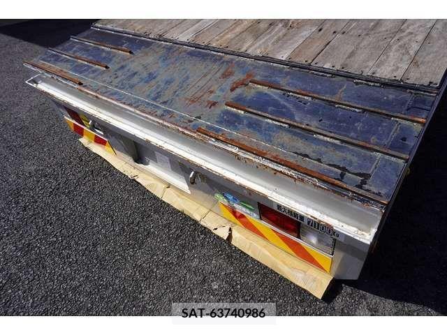 Isuzu FORWARD 2022-04 211711-18