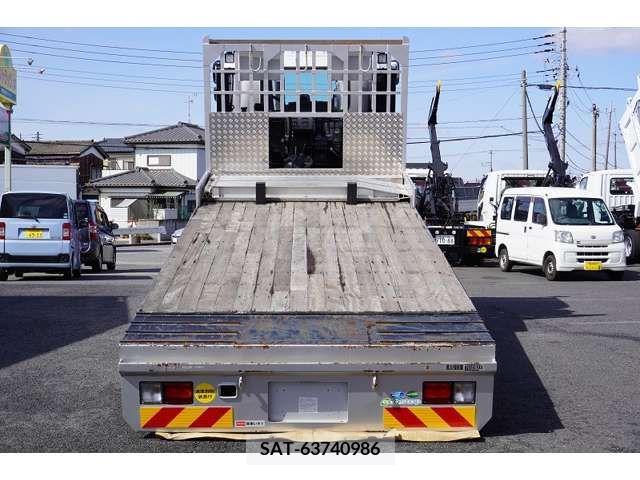 Isuzu FORWARD 2022-04 211711-15