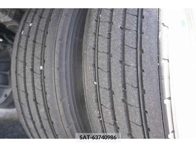 Isuzu FORWARD 2022-04 211711-10