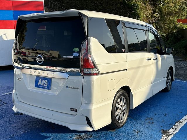 Nissan SERENA 2018-09 188368-3
