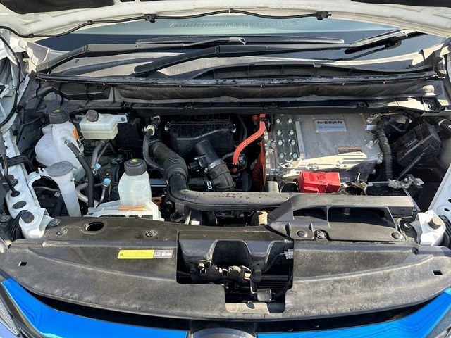 Nissan SERENA 2018-09 188368-5