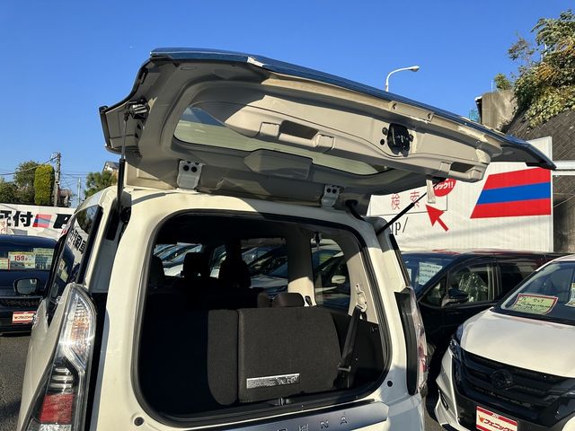 Nissan SERENA 2018-09 188368-29