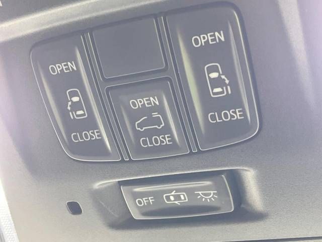 Toyota VELLFIRE 2017-11 183031-7