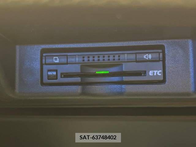 Toyota HARRIER 2014-09 271084-6