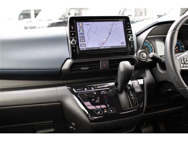 Mitsubishi EK X 2019-05 18275-5