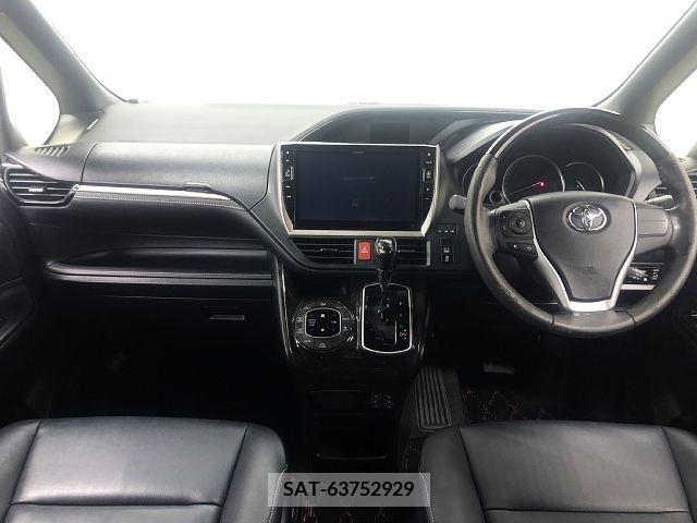 Toyota ESQUIRE 2016-04 297211-1