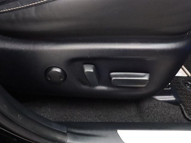 Toyota HARRIER 2017-09 8771-26