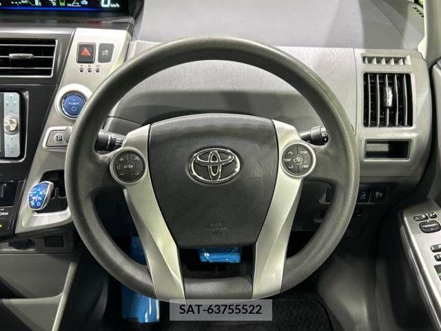 Toyota PRIUS ALPHA 2011-11 322222-11