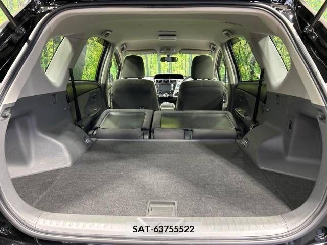 Toyota PRIUS ALPHA 2011-11 322222-10