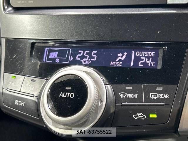 Toyota PRIUS ALPHA 2011-11 322222-4