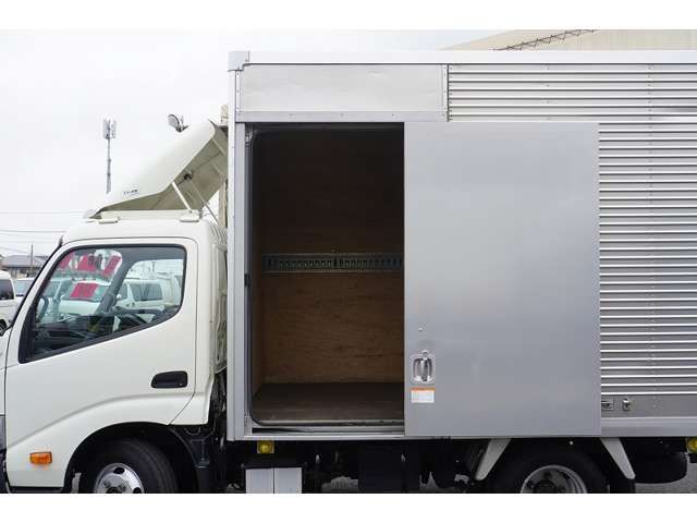 Toyota TOYOACE 2018-02 7187-14