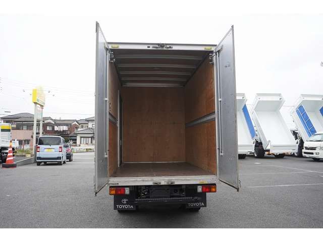 Toyota TOYOACE 2018-02 7187-19
