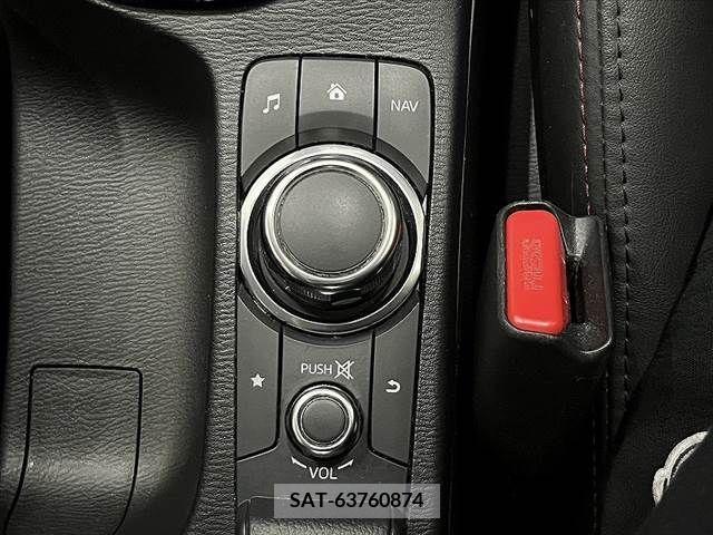 Mazda CX-3 2016-07 265518-19