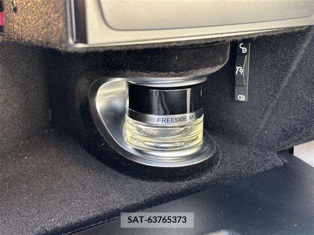 Mercedes Benz E-CLASS 2018-03 240506-8
