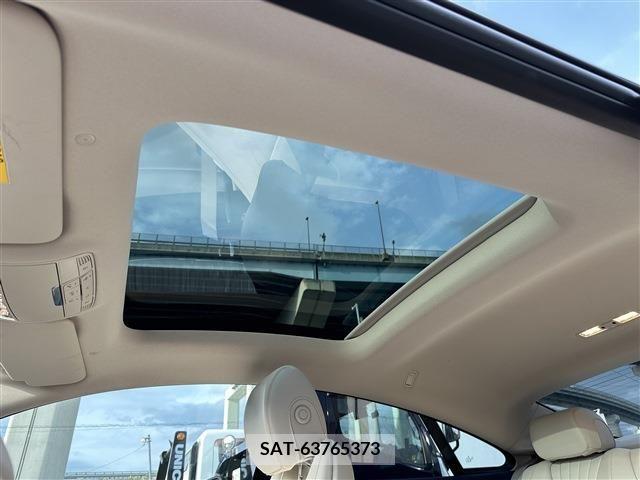 Mercedes Benz E-CLASS 2018-03 240506-7