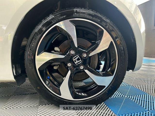 Honda S660 2015-04 348563-23