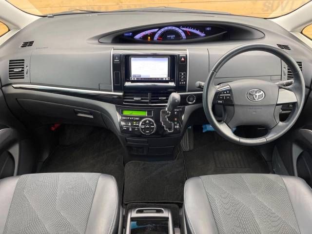 Toyota ESTIMA 2014-12 184820-1