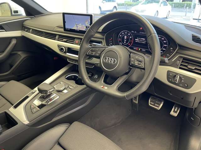 Audi A4 2019-05 183085-8