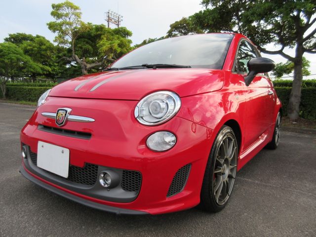 Abarth 695 2011-07 3525-0