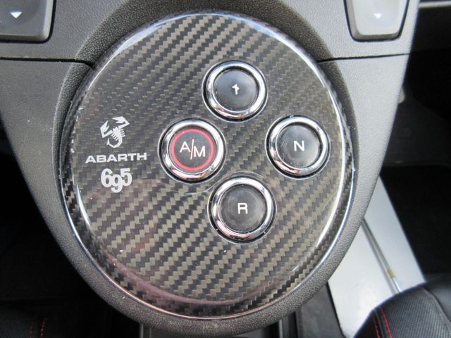 Abarth 695 2011-07 3525-29