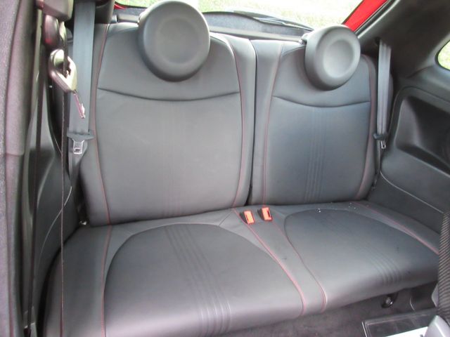Abarth 695 2011-07 3525-26