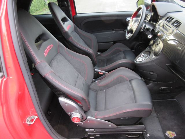Abarth 695 2011-07 3525-24