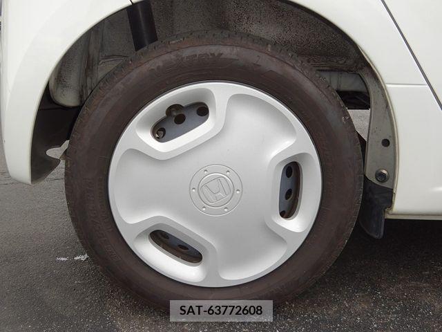 Honda N-ONE 2019-01 279684-7
