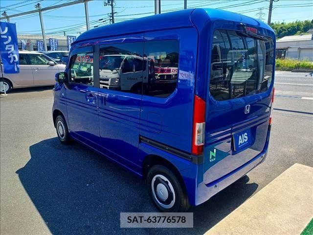 Honda N-VAN 2019-09 240619-2