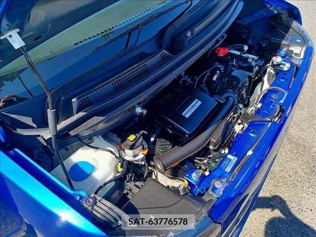 Honda N-VAN 2019-09 240619-26