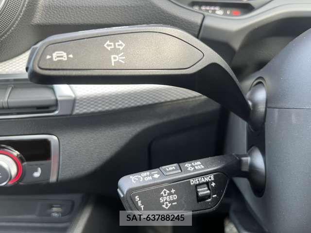 Audi Q2 2023-11 292700-8