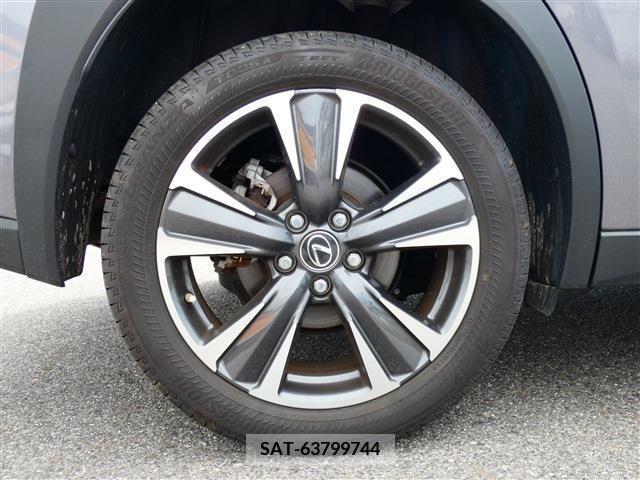 Lexus UX 2021-06 354377-20