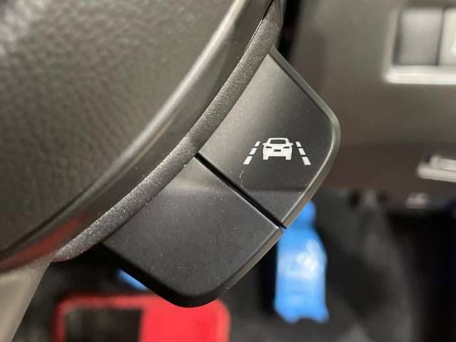 Suzuki SWIFT 2019-04 14521-6