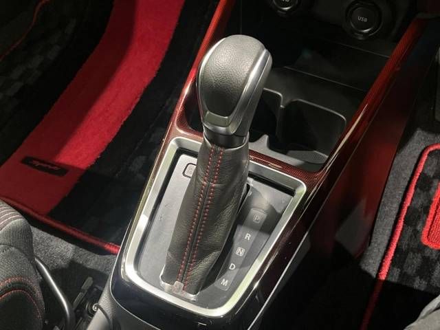 Suzuki SWIFT 2019-04 14521-19