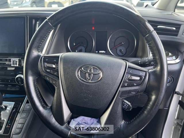 Toyota VELLFIRE 2017-03 383263-12