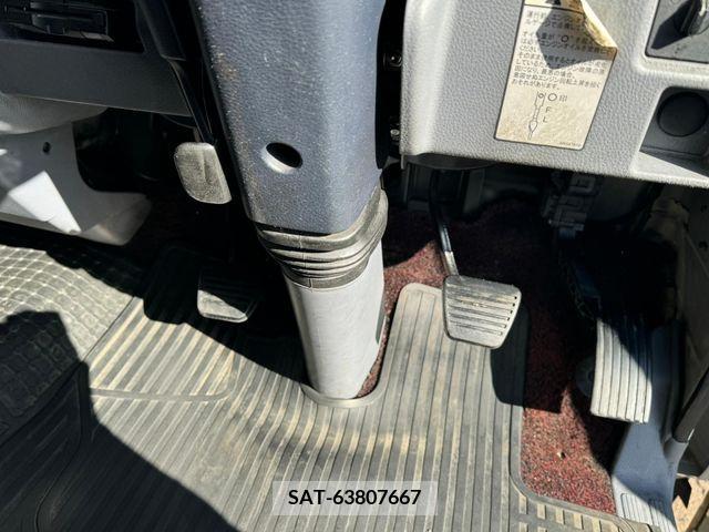 Mitsubishi CANTER 2013-06 294499-6