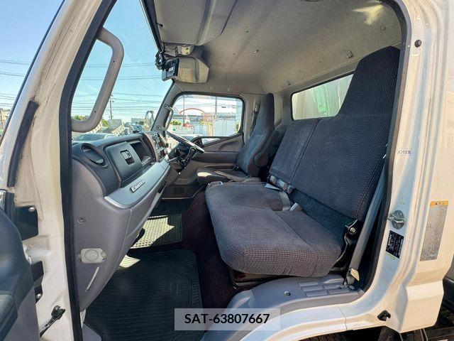 Mitsubishi CANTER 2013-06 294499-9