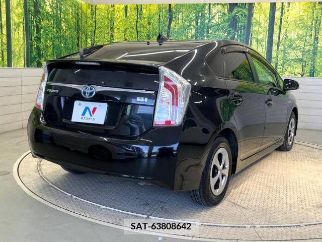 Toyota PRIUS 2013-07 255339-17