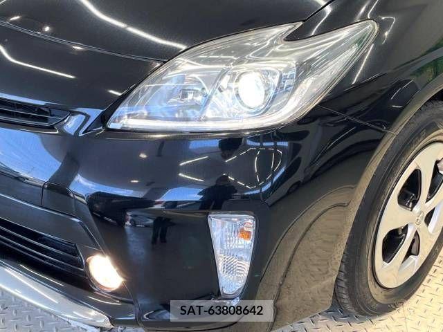 Toyota PRIUS 2013-07 255339-12