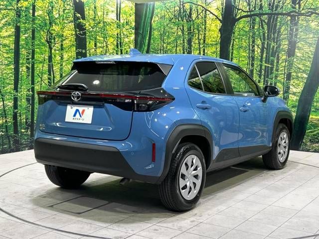 Toyota YARIS CROSS 2023-03 188551-17
