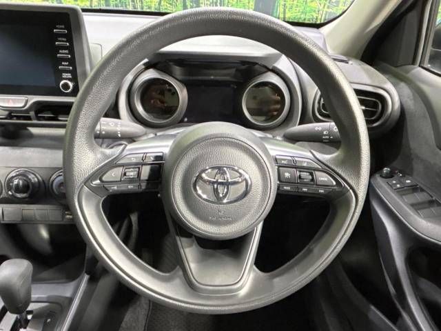 Toyota YARIS CROSS 2023-03 188551-11