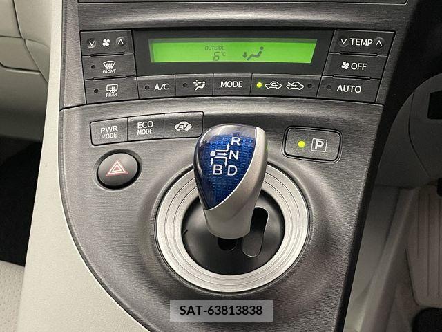 Toyota PRIUS 2011-03 206342-19
