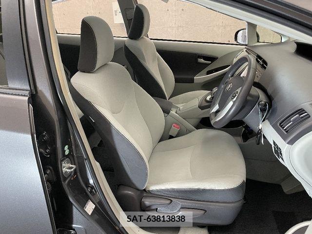 Toyota PRIUS 2011-03 206342-3