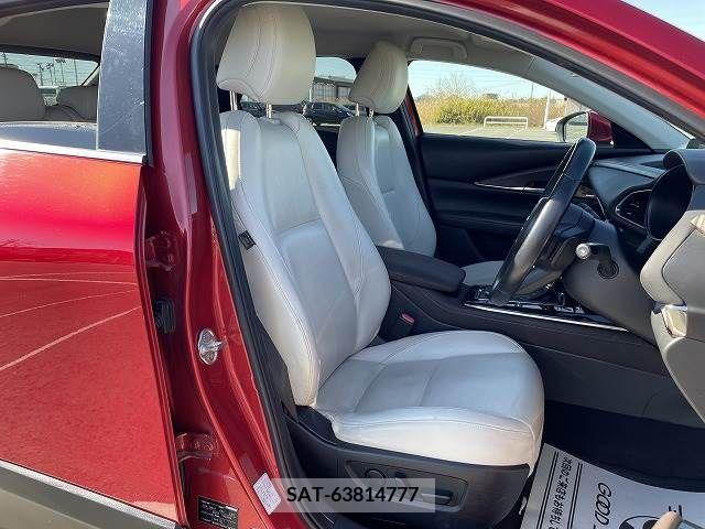 Mazda CX-30 2019-12 358490-8