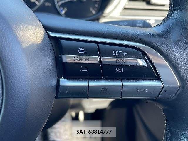 Mazda CX-30 2019-12 358490-4