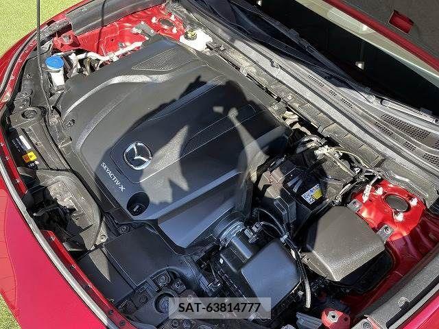 Mazda CX-30 2019-12 358490-19